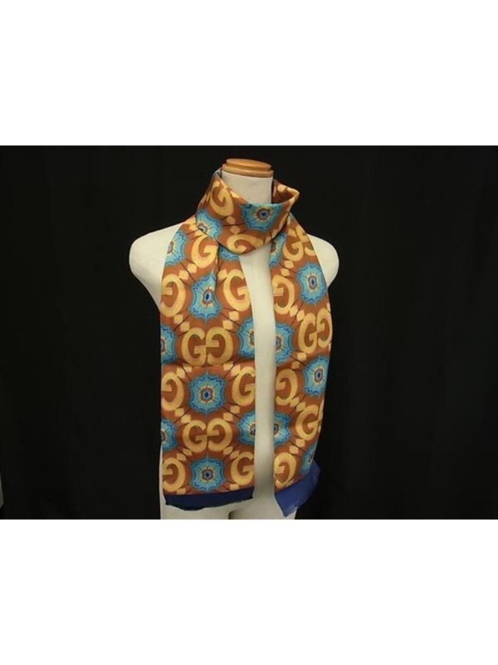 Gucci Anniversary Limited Edition Silk 100% Scarf Shawl Blue